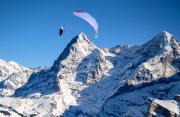 Foto Gleitschirm, switzerland, canton of bern, lauterbrunnen valley